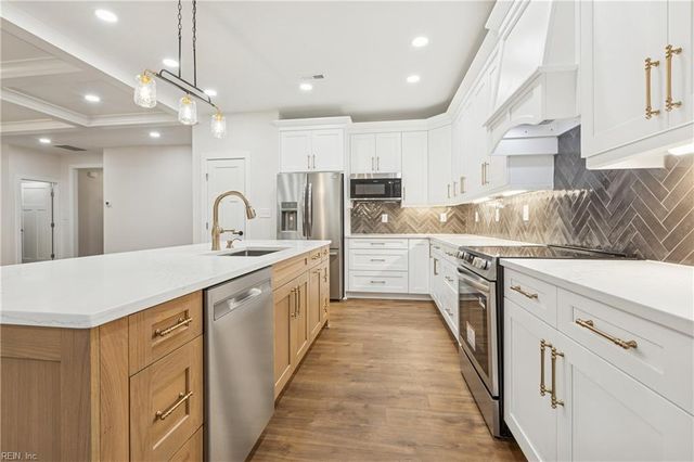 2678 Rail CT, Hayes, VA 23072