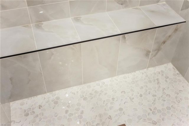 2678 Rail CT, Hayes, VA 23072