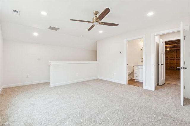 2678 Rail CT, Hayes, VA 23072