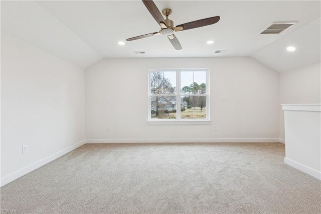 2678 Rail CT, Hayes, VA 23072