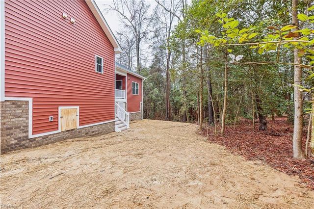 2678 Rail CT, Hayes, VA 23072