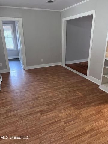 2700 Pine Avenue, Gulfport, MS 39501