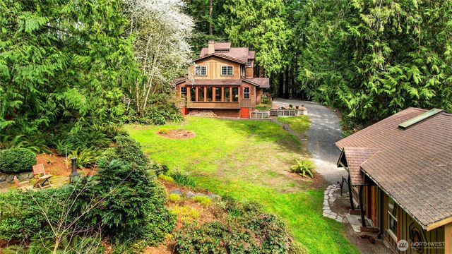 7400 Island Center Road NE, Bainbridge Island, WA 98110