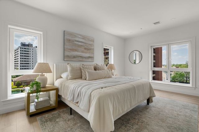 13 Wentworth Road 404, Quincy, MA 02170