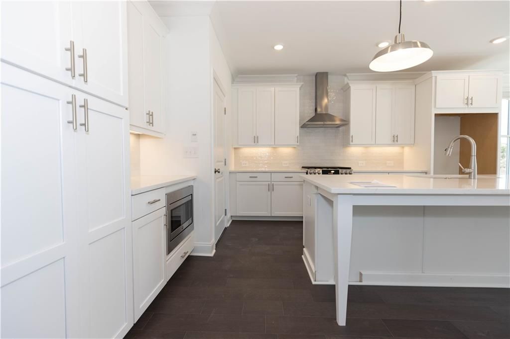 Image 20 of property listing at 4912 Molder Avenue 66, Buford, GA 30518