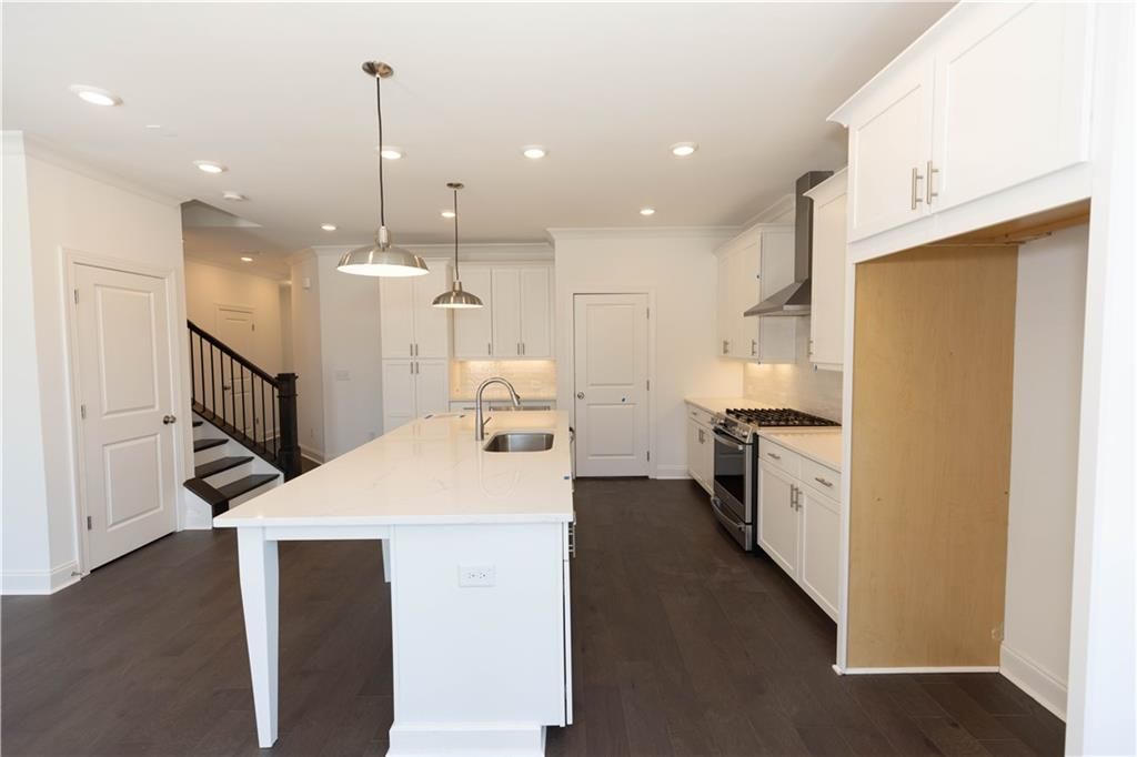 Image 22 of property listing at 4912 Molder Avenue 66, Buford, GA 30518