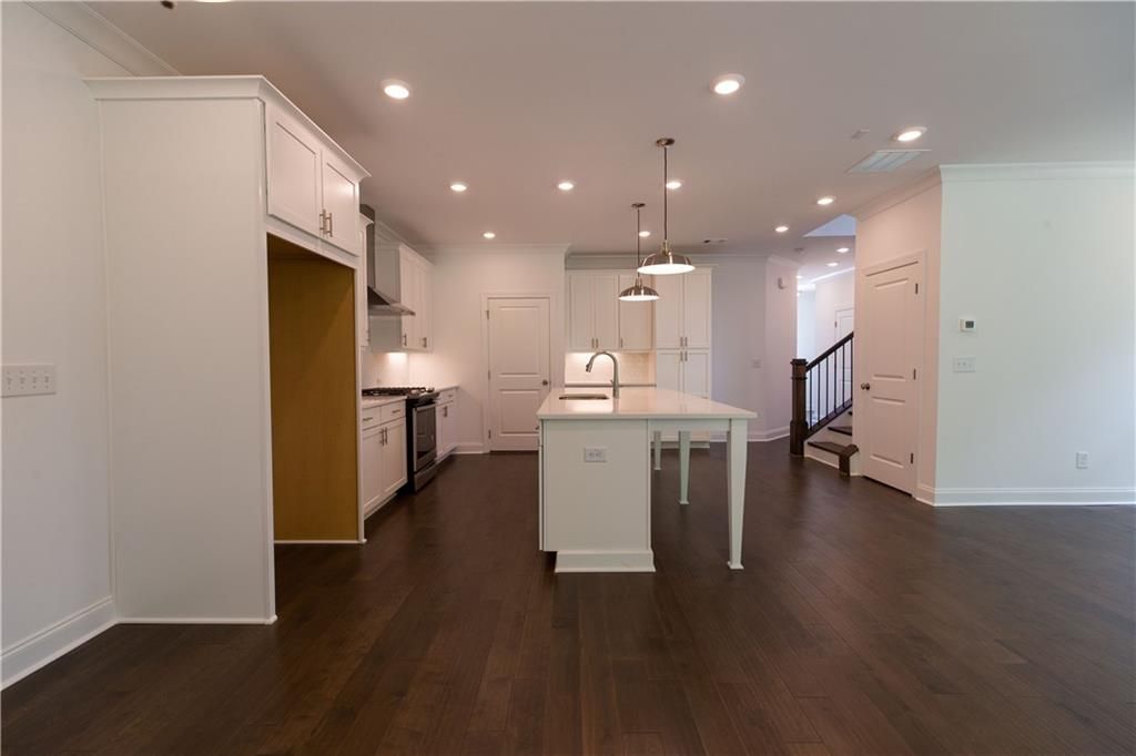 Image 28 of property listing at 4912 Molder Avenue 66, Buford, GA 30518