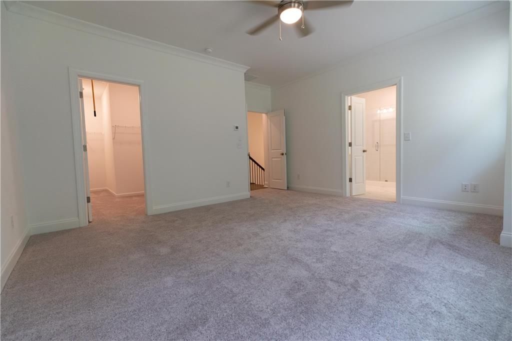 Image 41 of property listing at 4912 Molder Avenue 66, Buford, GA 30518