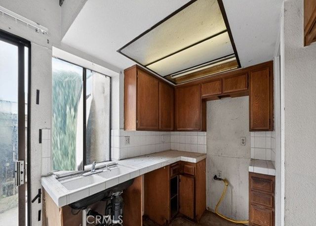 534 S Flower Circle, Orange, CA 92868