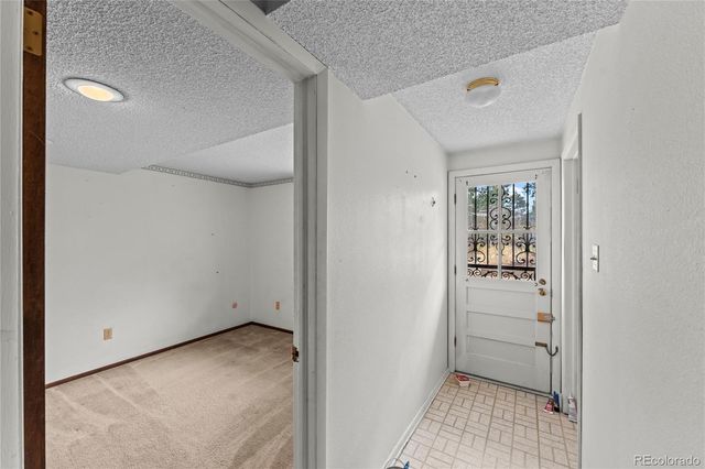 2591 S Eagle Circle, Aurora, CO 80014