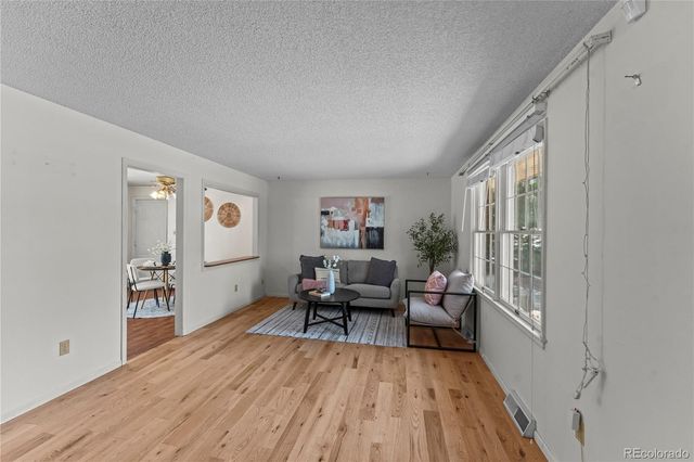 2591 S Eagle Circle, Aurora, CO 80014