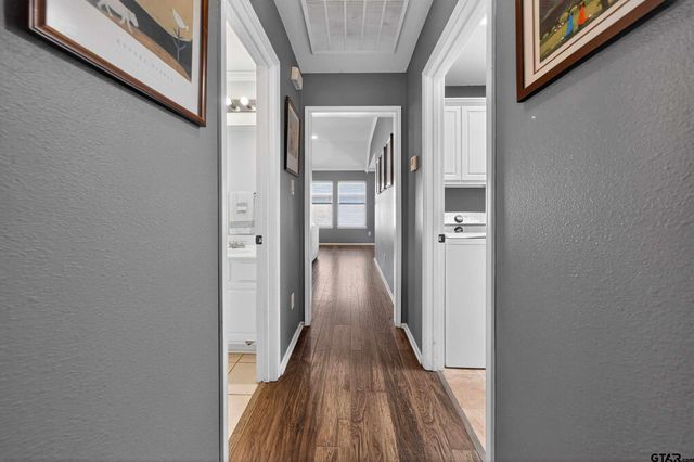 7032 La Hacienda, Flint, TX 75762