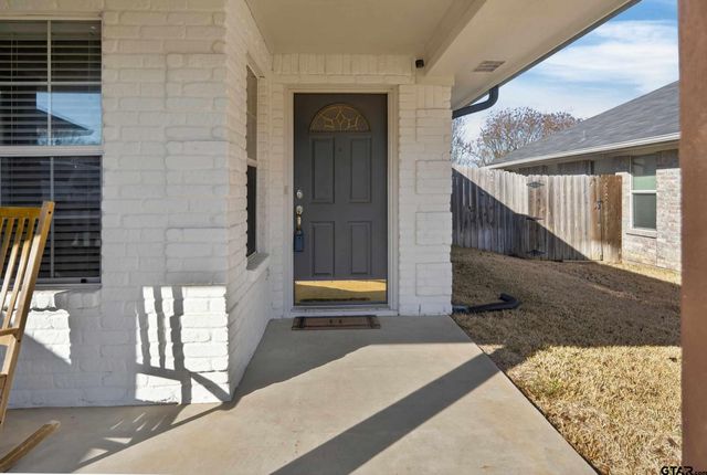 7032 La Hacienda, Flint, TX 75762