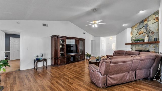 5249 NICHOLS DRIVE W, Lakeland, FL 33812