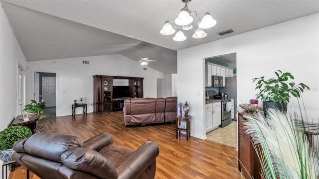 5249 NICHOLS DRIVE W, Lakeland, FL 33812