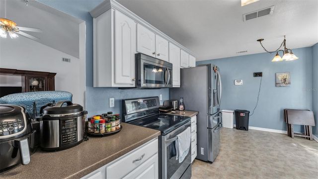 5249 NICHOLS DRIVE W, Lakeland, FL 33812