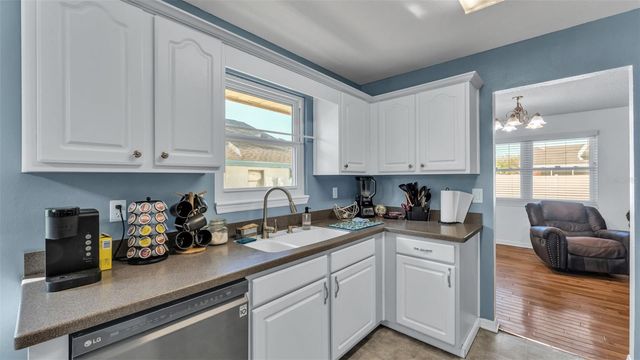 5249 NICHOLS DRIVE W, Lakeland, FL 33812