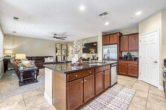 7265 E Yale Avenue, Fresno, CA 93737