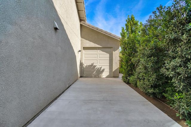 7265 E Yale Avenue, Fresno, CA 93737