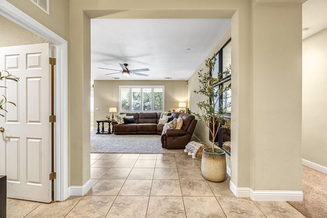 7265 E Yale Avenue, Fresno, CA 93737