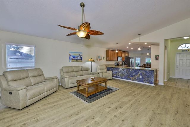 15403 FIRE ROCK PLACE, Ruskin, FL 33573