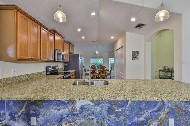 15403 FIRE ROCK PLACE, Ruskin, FL 33573