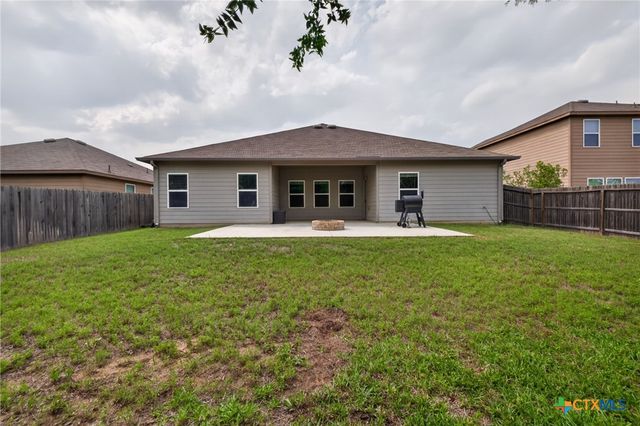 524 Long Leaf Drive, New Braunfels, TX 78130