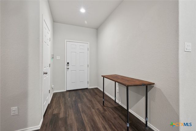 524 Long Leaf Drive, New Braunfels, TX 78130