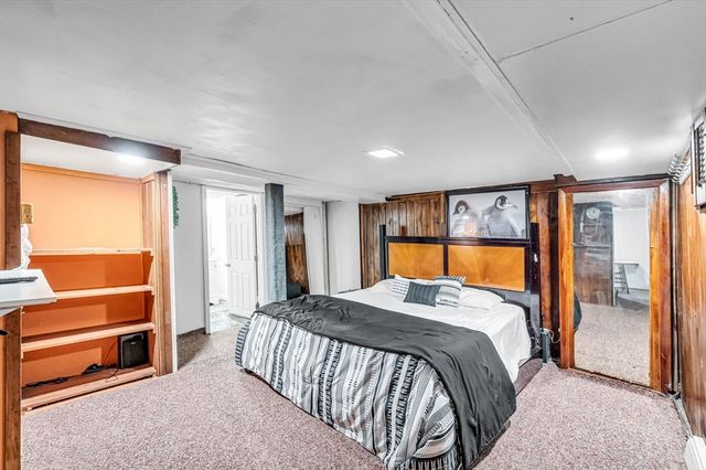 63 Lawton St, Springfield, MA 01109