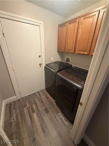 6732 LAVENDER LILLY 2, North Las Vegas, NV 89084