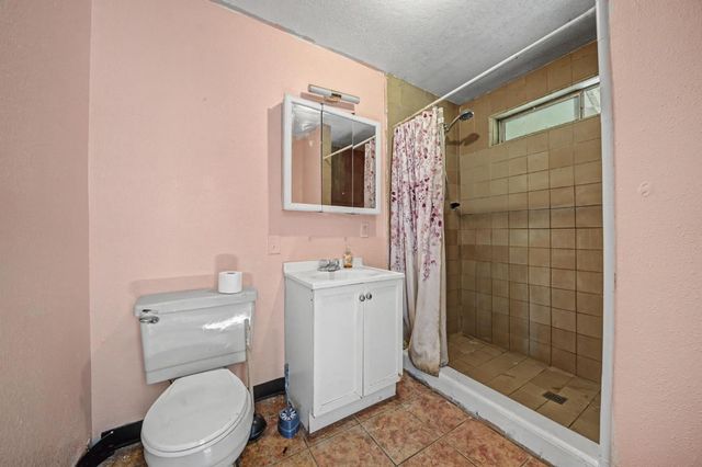 9973 Scenic Valley Rd, Valley Springs, CA 95252