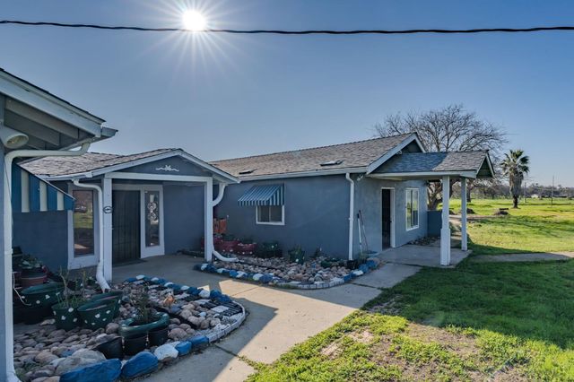 9973 Scenic Valley Rd, Valley Springs, CA 95252