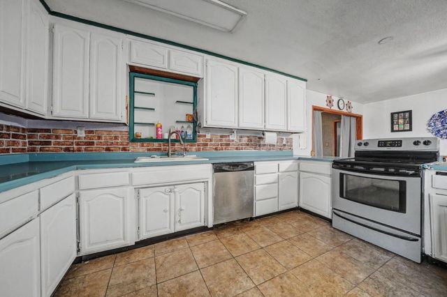 9973 Scenic Valley Rd, Valley Springs, CA 95252