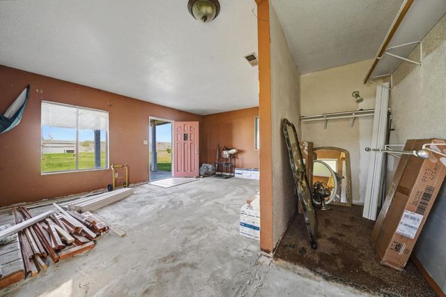 9973 Scenic Valley Rd, Valley Springs, CA 95252