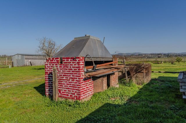 9973 Scenic Valley Rd, Valley Springs, CA 95252