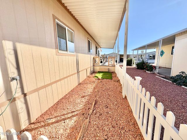 652 S ELLSWORTH Road 173, Mesa, AZ 85208