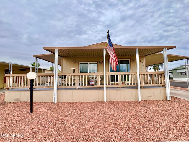 652 S ELLSWORTH Road 173, Mesa, AZ 85208