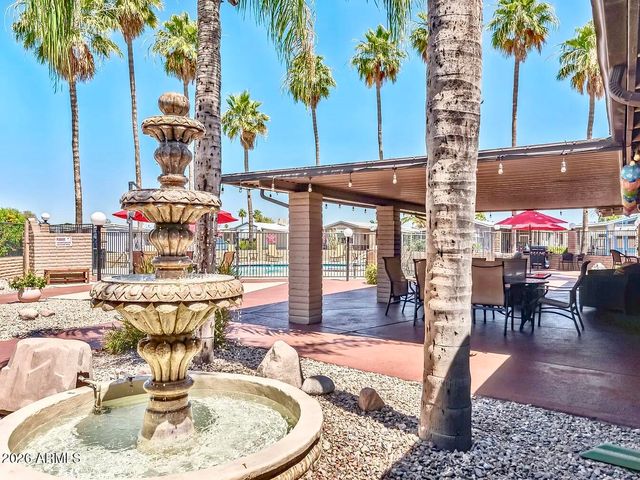 652 S ELLSWORTH Road 173, Mesa, AZ 85208