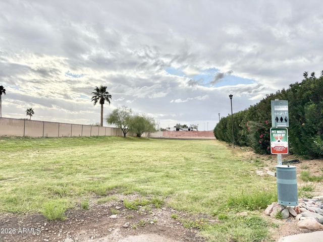 652 S ELLSWORTH Road 173, Mesa, AZ 85208