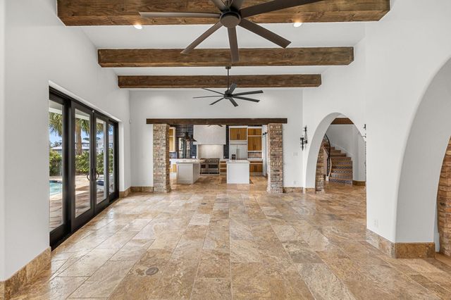 721 Harborside Way, League City, TX 77565