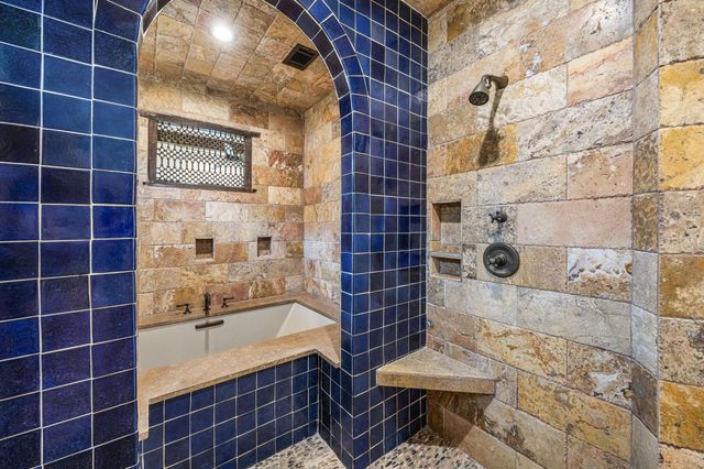 721 Harborside Way, League City, TX 77565