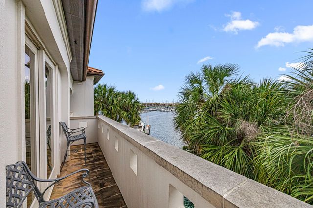 721 Harborside Way, League City, TX 77565