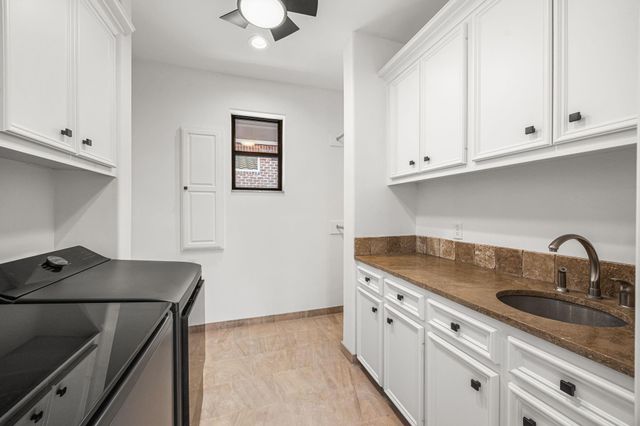 721 Harborside Way, League City, TX 77565
