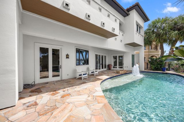721 Harborside Way, League City, TX 77565