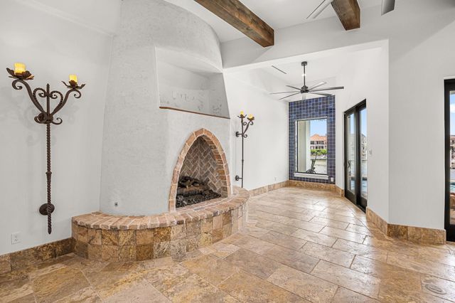 721 Harborside Way, League City, TX 77565