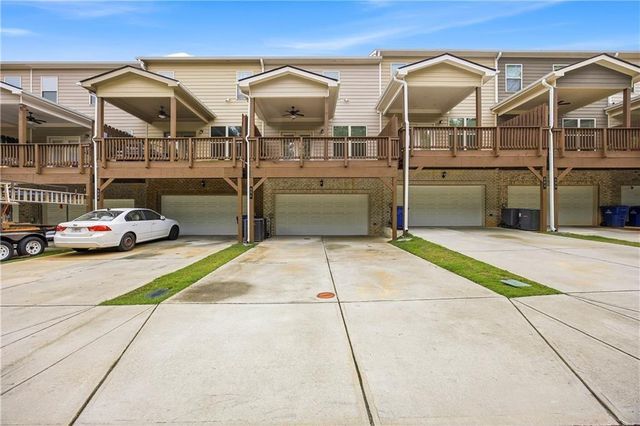 594 Amarante Circle, Lawrenceville, GA 30046