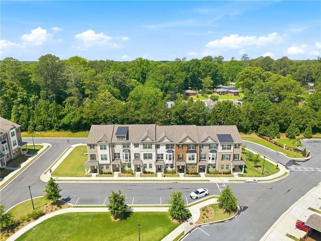 594 Amarante Circle, Lawrenceville, GA 30046