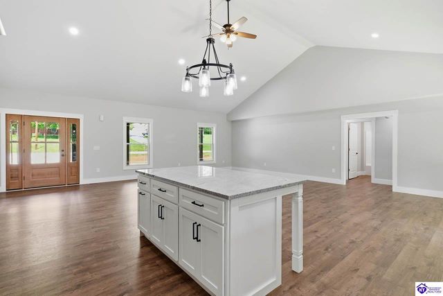 2114 Sportsman Lake Road, Elizabethtown, KY 42701