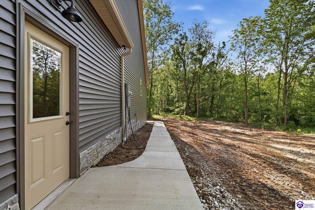 2114 Sportsman Lake Road, Elizabethtown, KY 42701