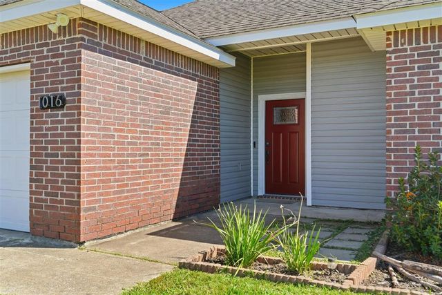 1016 Isabella Street, Sulphur, LA 70663
